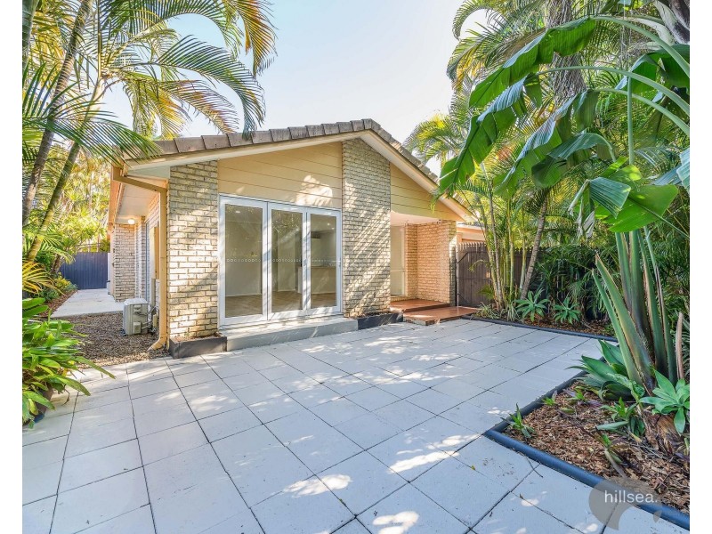 1/26 Freeman Street, Labrador QLD 4215