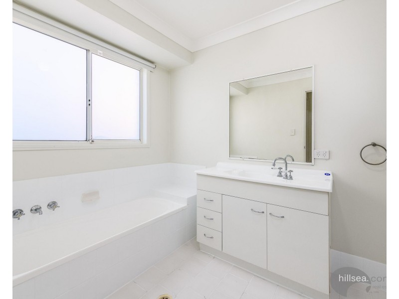 1/26 Freeman Street, Labrador QLD 4215