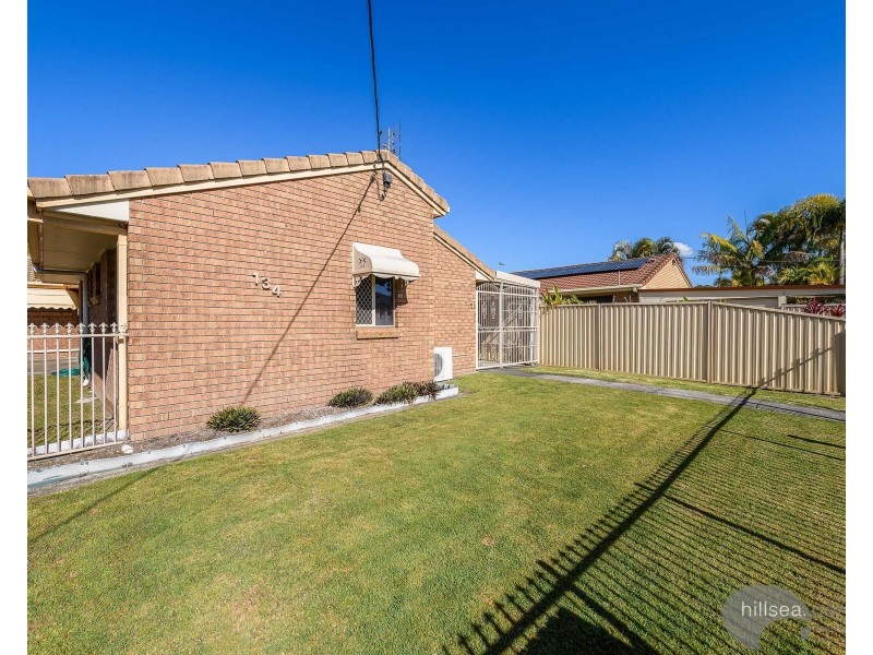 1/134 Whiting Street, Labrador QLD 4215