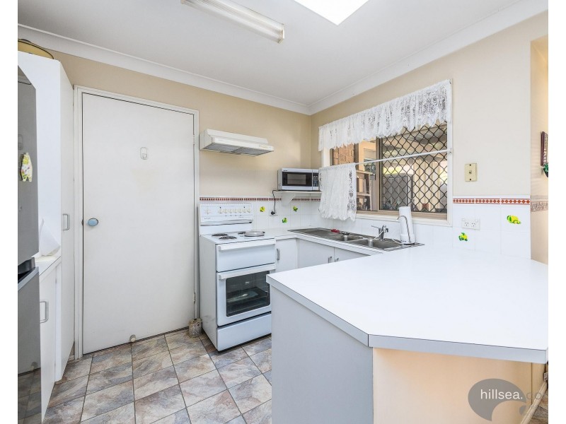 1/134 Whiting Street, Labrador QLD 4215