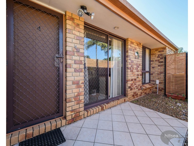 4/4-8 Cassandra Crescent, Labrador QLD 4215