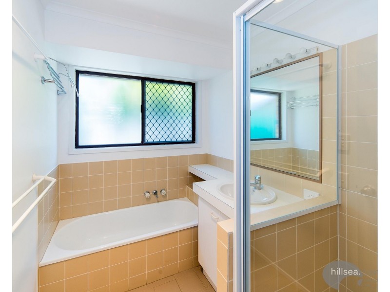 1/19 Botanical Drive, Labrador QLD 4215