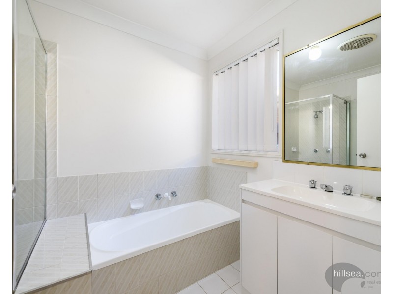 1/24 Freeman Street, Labrador QLD 4215