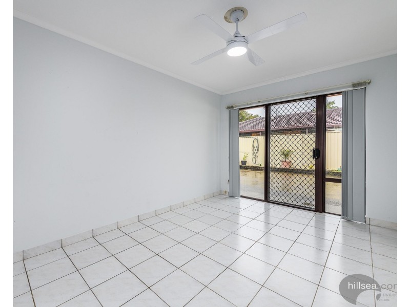 1/13 Stephenson Street, Labrador QLD 4215