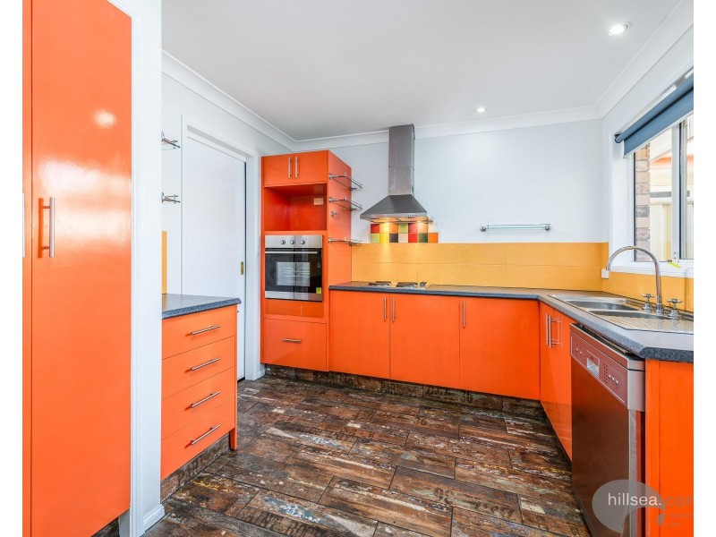2/1 Clovelly Place, Labrador QLD 4215