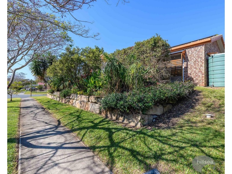 2/1 Clovelly Place, Labrador QLD 4215