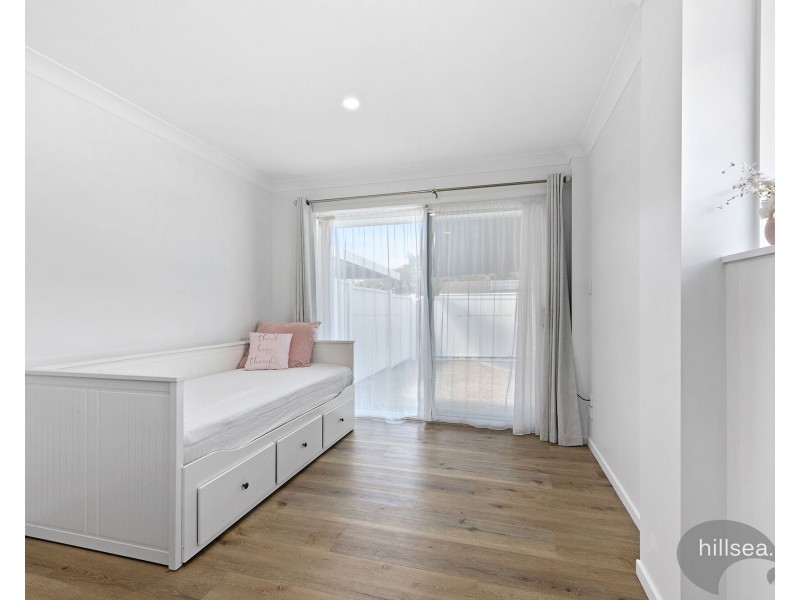 1/152 Kumbari Avenue, Labrador QLD 4215