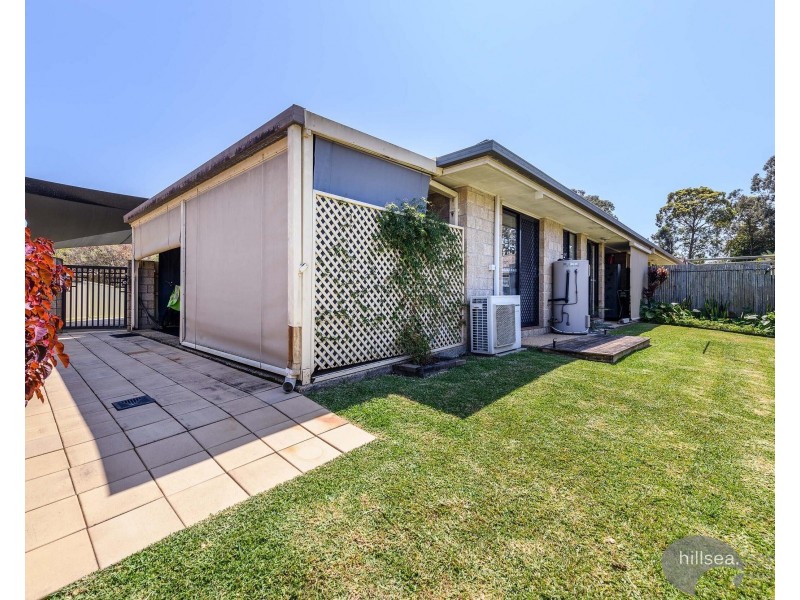 2/1 Lucas Place, Labrador QLD 4215