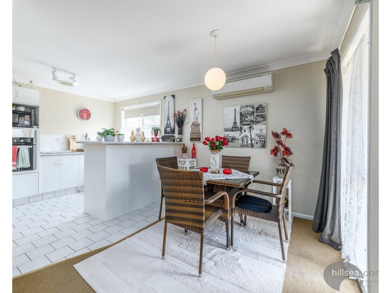 2/4 Calvary Court, Labrador QLD 4215