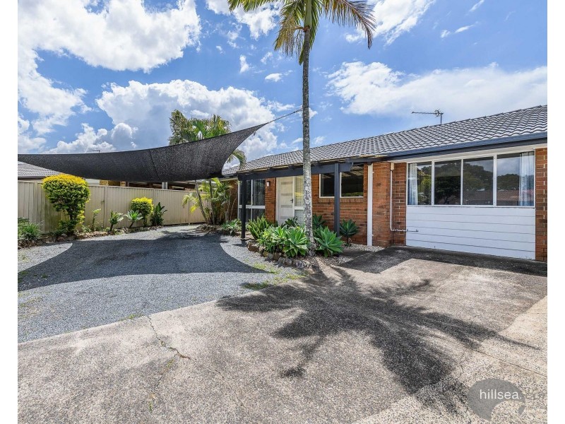 1/16 Stephanie Court, Labrador QLD 4215