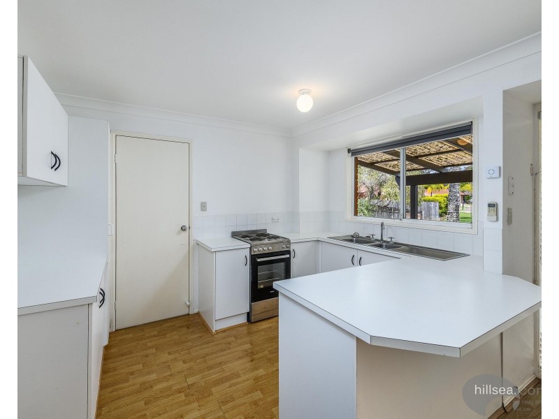 1/16 Stephanie Court, Labrador QLD 4215