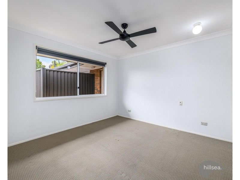 1/16 Stephanie Court, Labrador QLD 4215