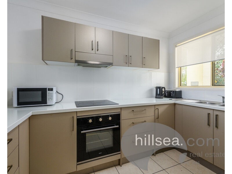 7/183 Government Road, Labrador QLD 4215