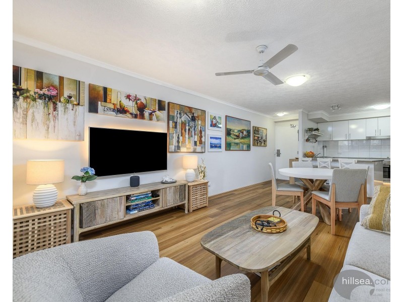 9/8 – 10 Ahern Street, Labrador QLD 4215