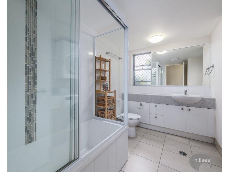 9/8 – 10 Ahern Street, Labrador QLD 4215