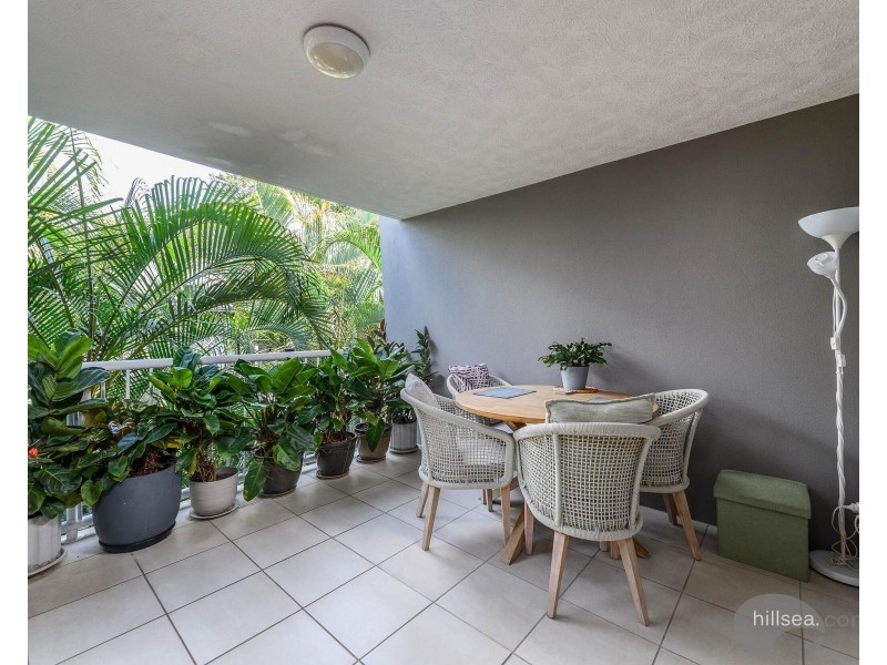 9/8 – 10 Ahern Street, Labrador QLD 4215