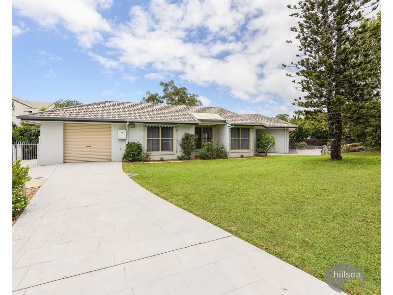 5 Pearson Close, Arundel QLD 4214