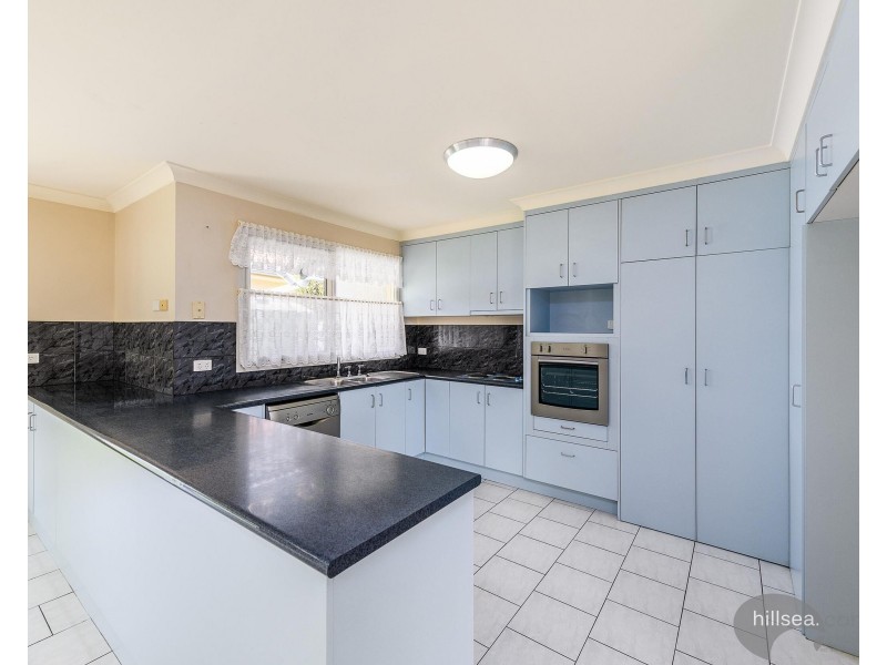 5 Pearson Close, Arundel QLD 4214