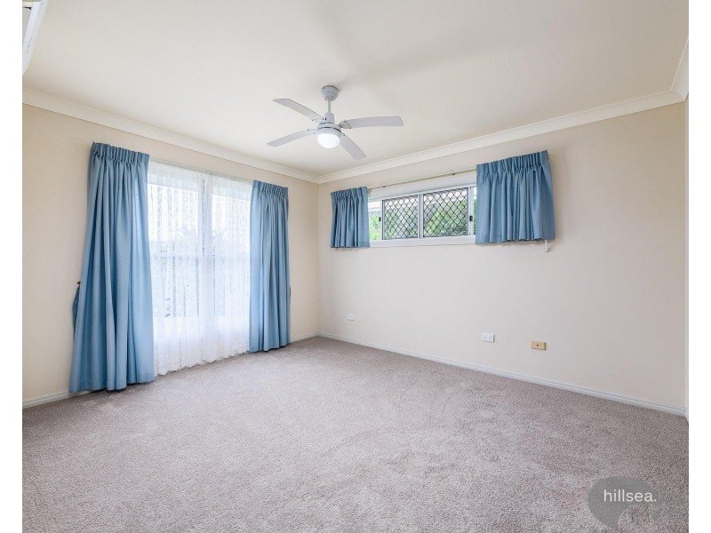 5 Pearson Close, Arundel QLD 4214