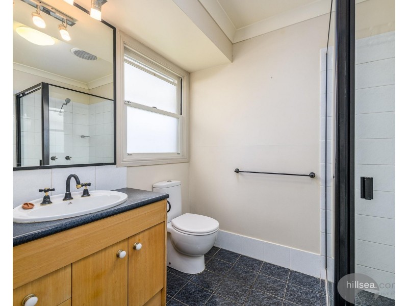 5 Pearson Close, Arundel QLD 4214