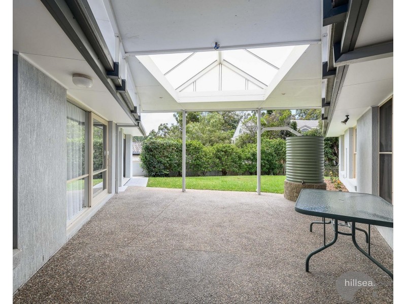 5 Pearson Close, Arundel QLD 4214