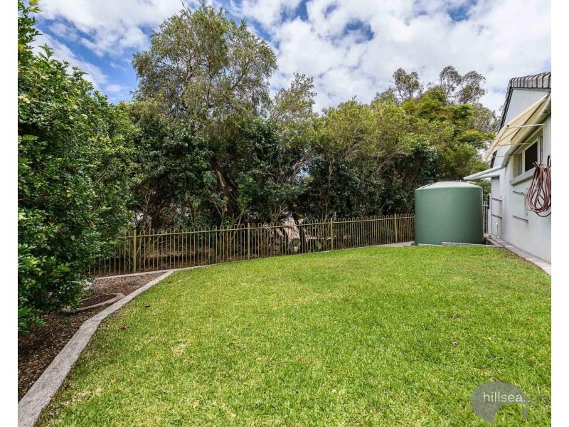 5 Pearson Close, Arundel QLD 4214