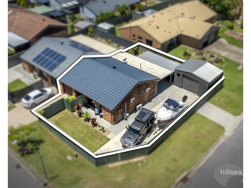 1/4 Kangaroo Avenue, Coombabah QLD 4216