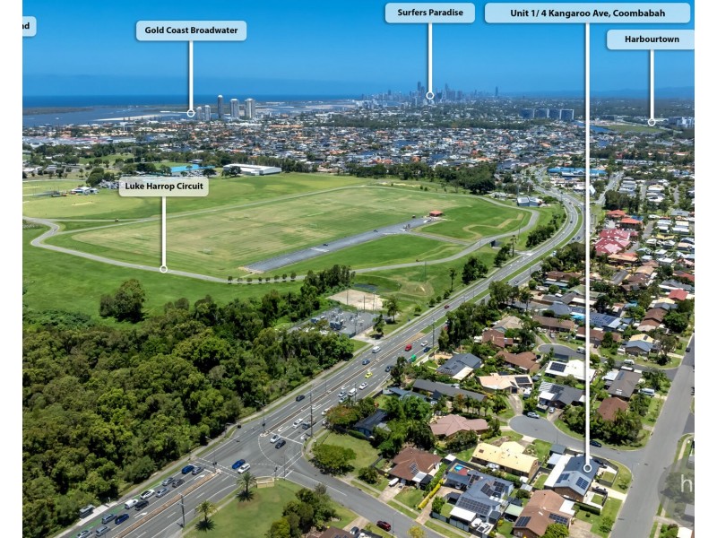 1/4 Kangaroo Avenue, Coombabah QLD 4216