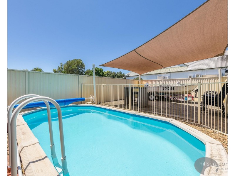 2/4 Gladys Street, Labrador QLD 4215