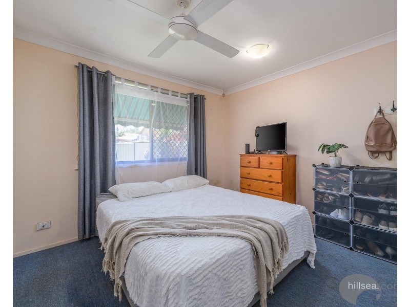 2/4 Gladys Street, Labrador QLD 4215