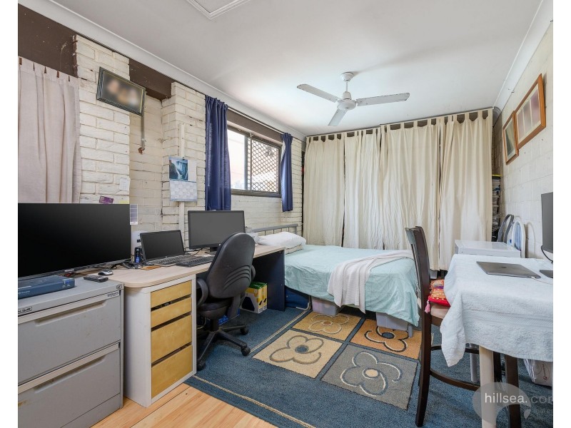 2/4 Gladys Street, Labrador QLD 4215