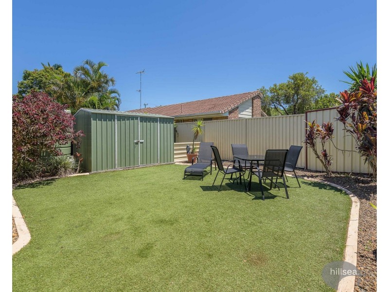 2/4 Gladys Street, Labrador QLD 4215