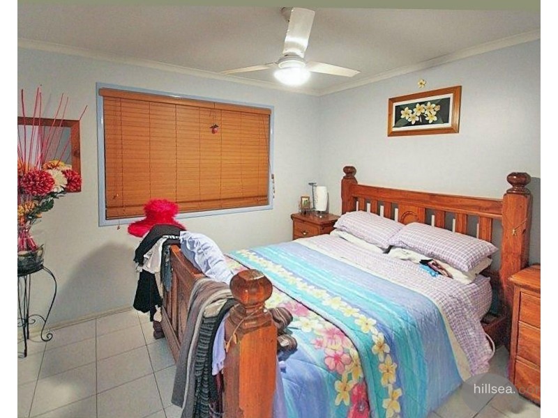 2/67 Usher Avenue, Labrador QLD 4215