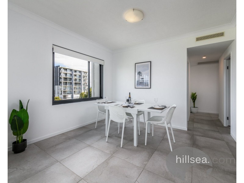 806/372 Marine Parade, Labrador QLD 4215