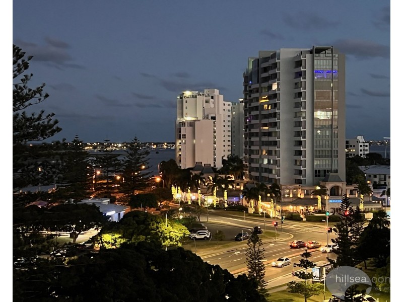 806/372 Marine Parade, Labrador QLD 4215