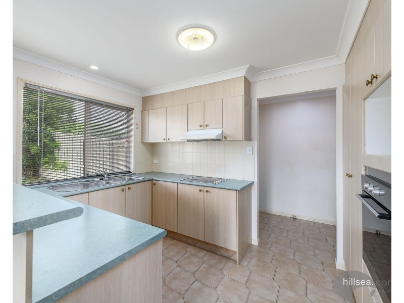 1/161 Whiting Street, Labrador QLD 4215