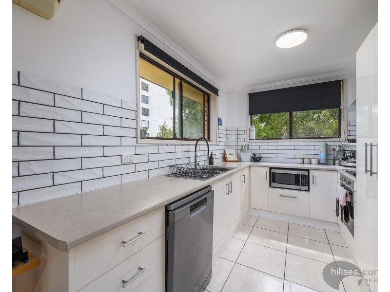 7/23 Labrador Street, Labrador QLD 4215