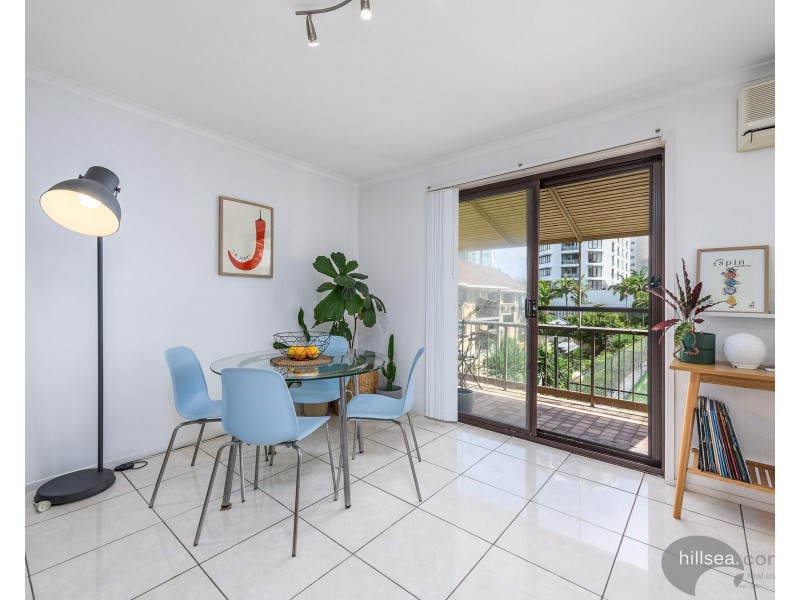 7/23 Labrador Street, Labrador QLD 4215