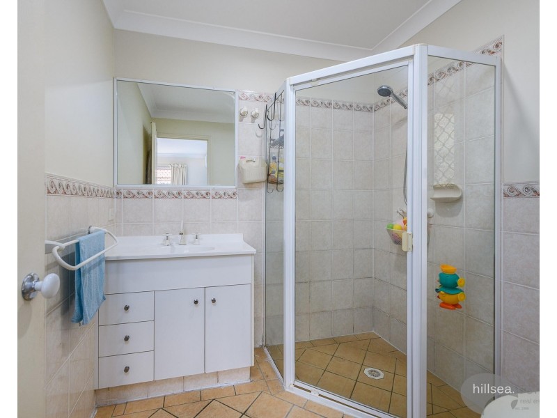 2/22 McMillan Street, Labrador QLD 4215