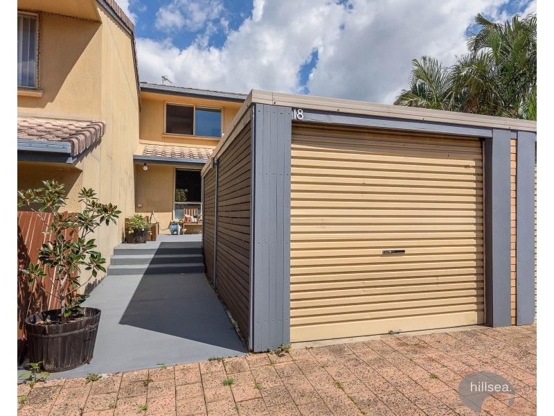 18/63 Olsen Avenue, Labrador QLD 4215