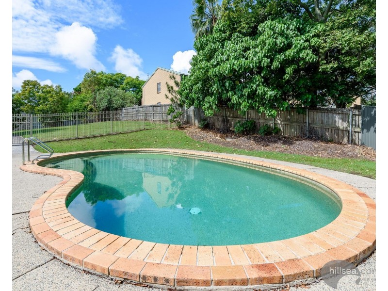 9/137 Olsen Avenue, Labrador QLD 4215
