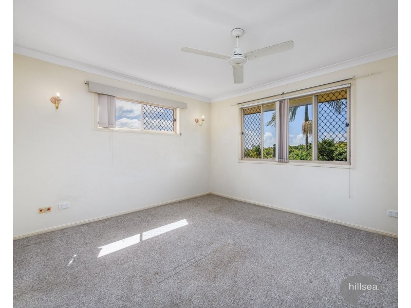 1/350 Government Road, Labrador QLD 4215