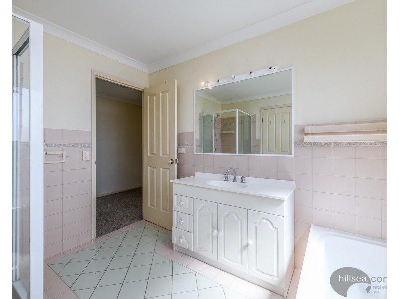 1/350 Government Road, Labrador QLD 4215