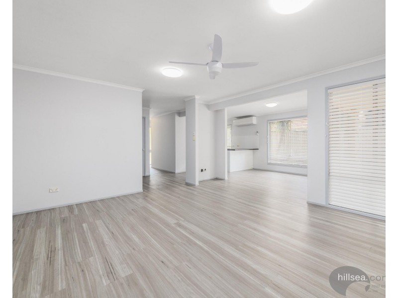 1/36 Billington Street, Labrador QLD 4215