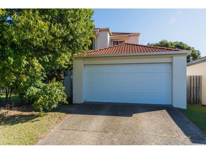 17 Oxbridge Chase, Arundel QLD 4214