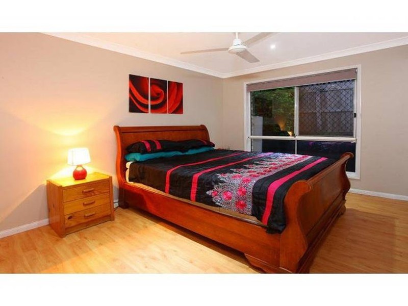 3 Berwick Court, Arundel QLD 4214