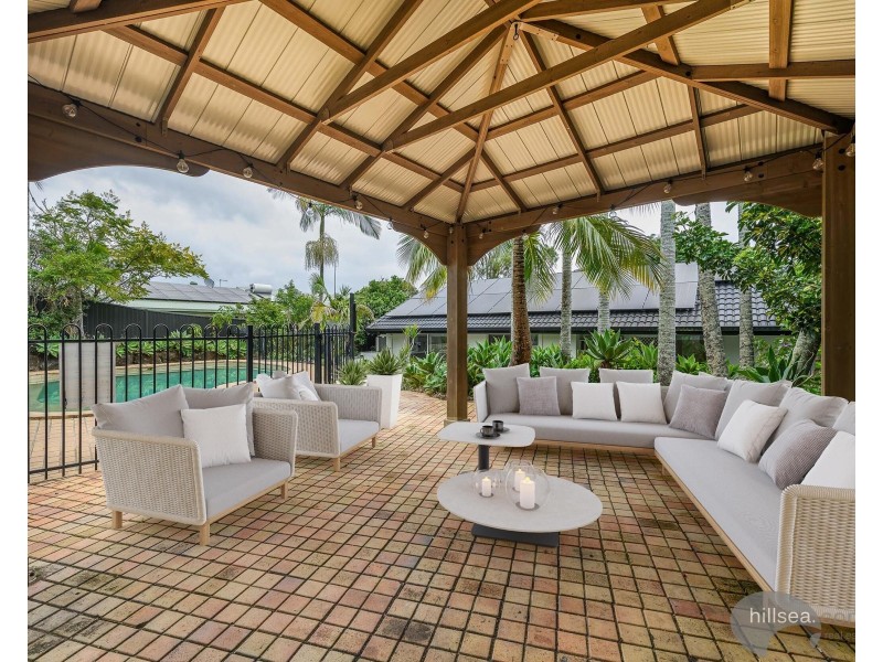 28 Edgeworth Place, Helensvale QLD 4212