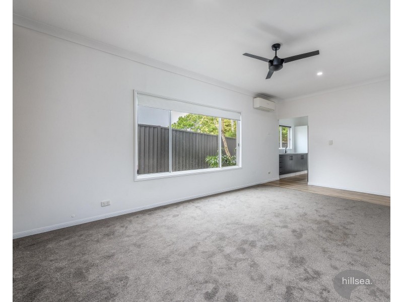 28 Edgeworth Place, Helensvale QLD 4212
