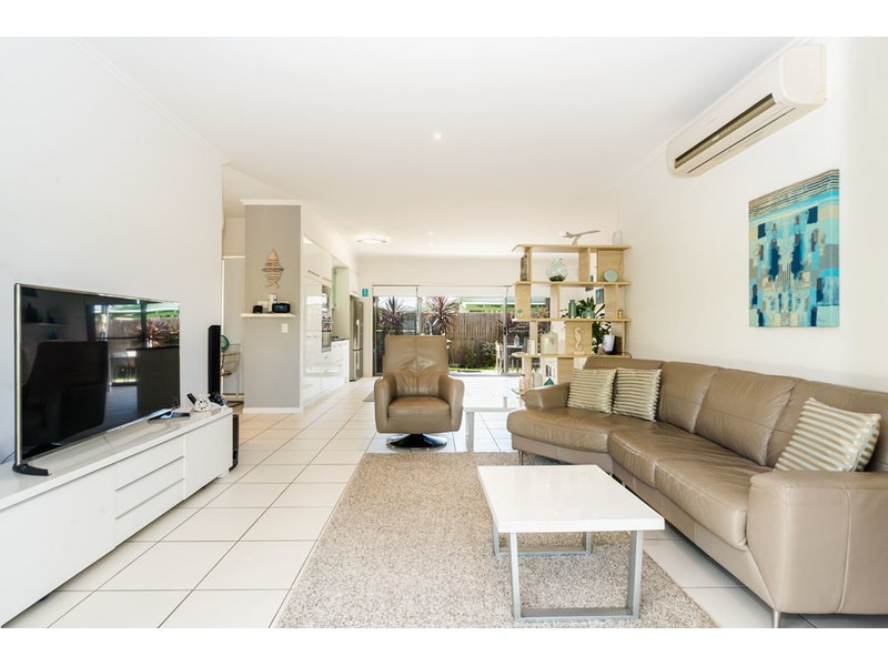 33/1 Manacor Place, Coombabah QLD 4216