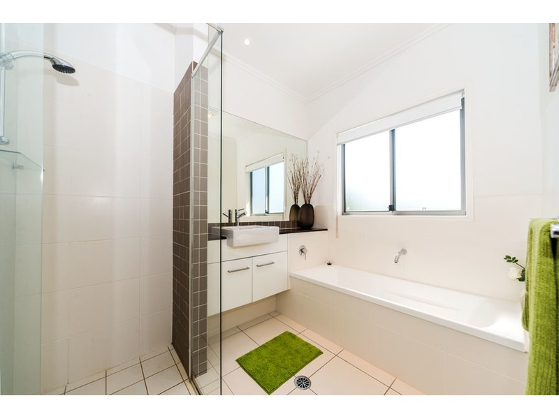 33/1 Manacor Place, Coombabah QLD 4216